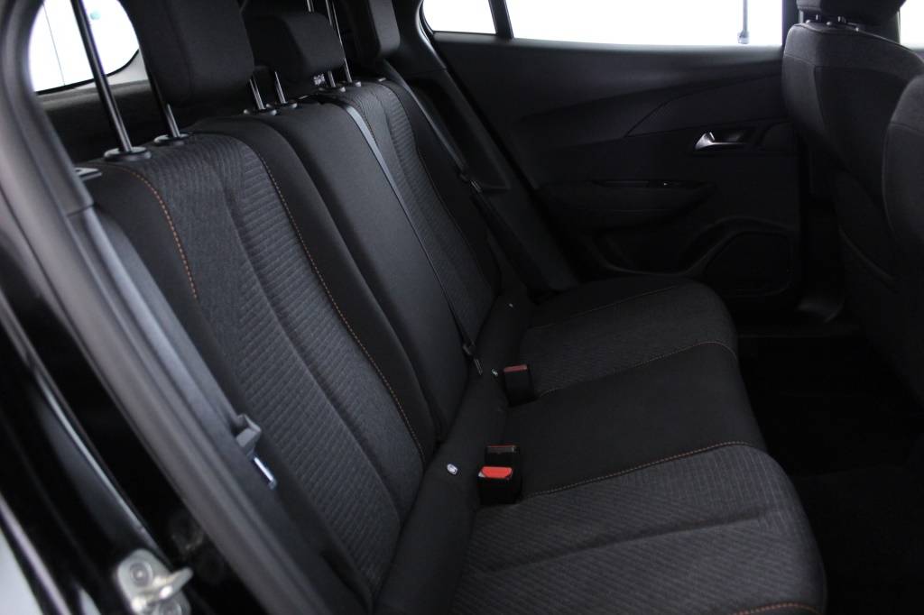 peugeot-2008-2025-gasolina-1199cc