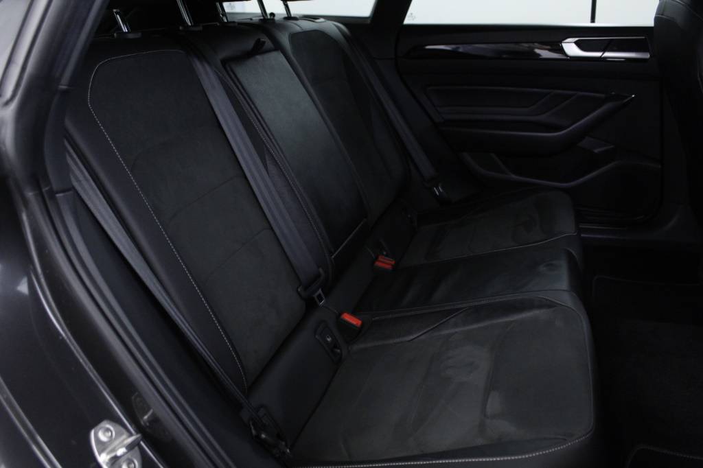 volkswagen-arteon-2023-diesel-1968cc