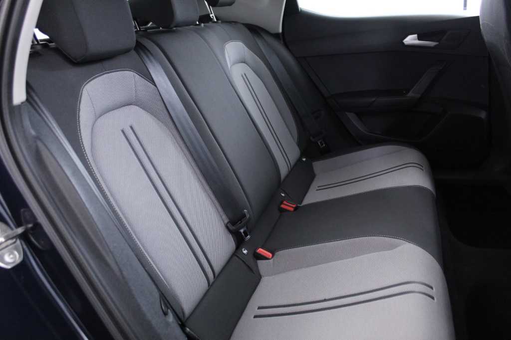 seat-leon-2022-gasolina-999cc