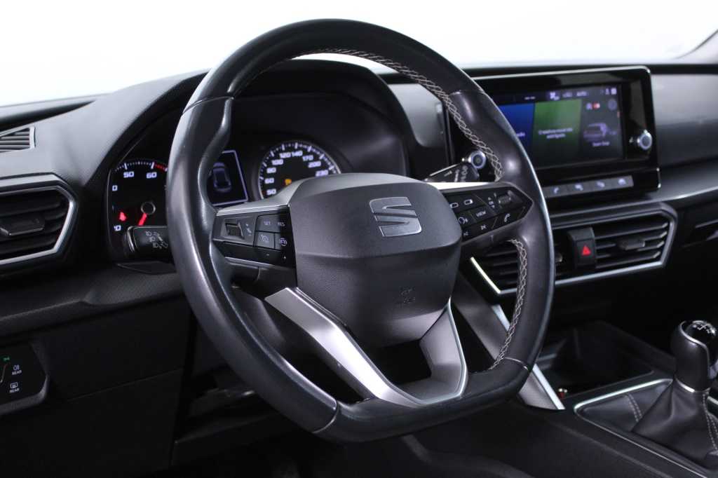 seat-leon-2022-gasolina-999cc