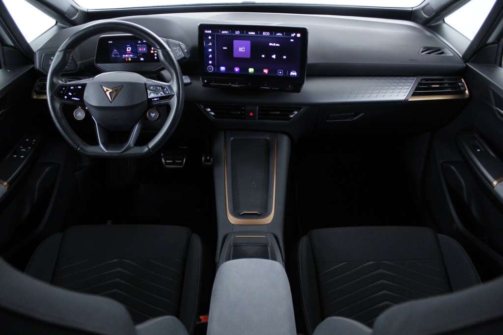 cupra-born-2024-eletrico-1cc