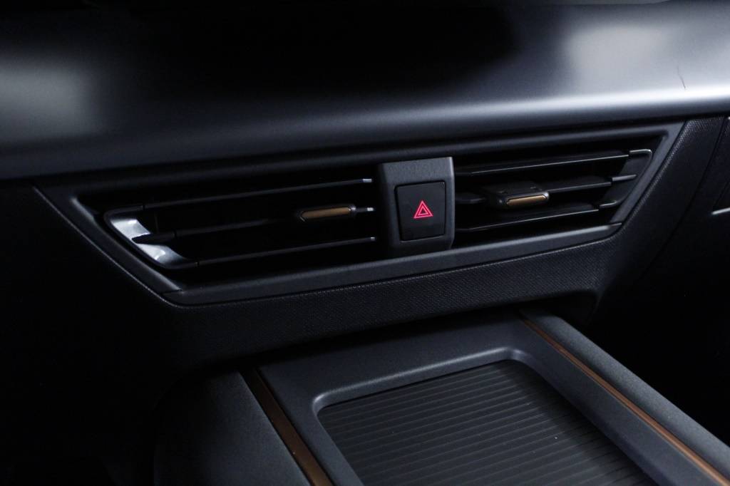 cupra-born-2024-eletrico-1cc