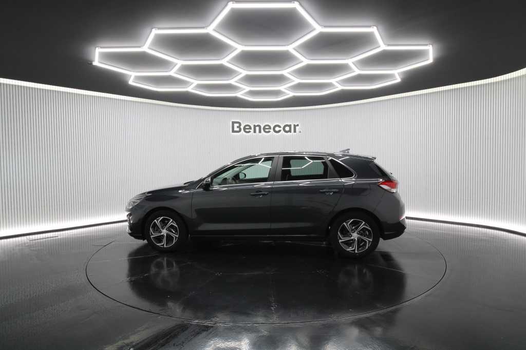 hyundai-i30-2024-gasolina-998cc