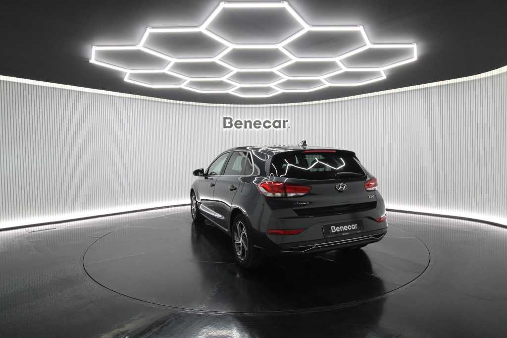hyundai-i30-2024-gasolina-998cc