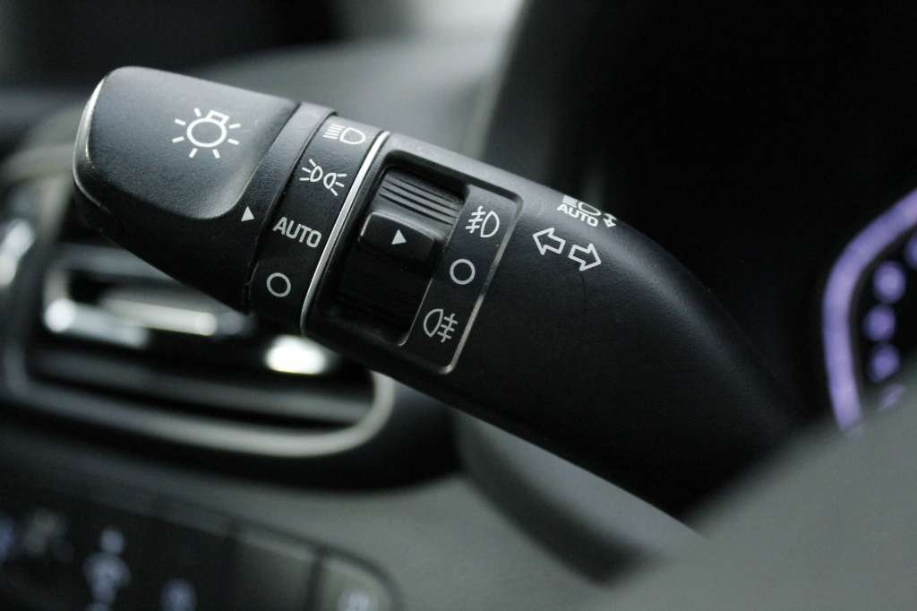 hyundai-i30-2024-gasolina-998cc