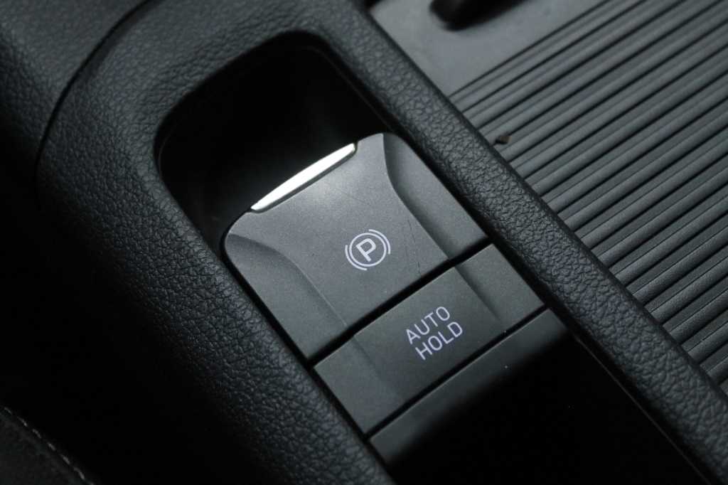 hyundai-i30-2024-gasolina-998cc