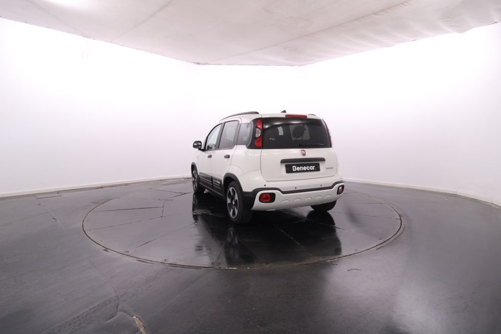 fiat-panda-2025-hibrido-999cc
