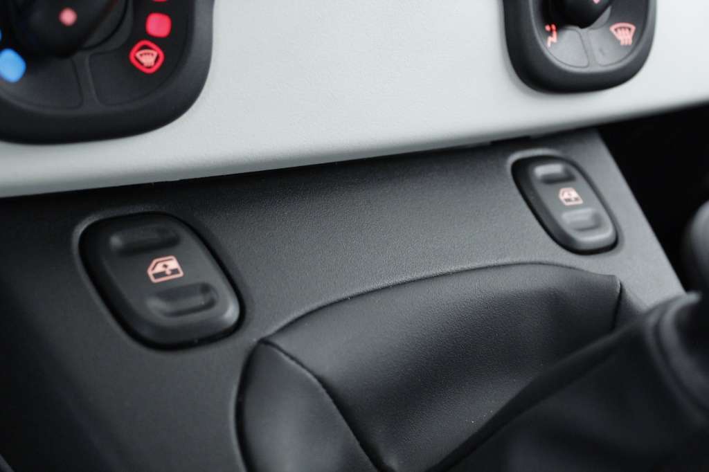 fiat-panda-2025-hibrido-999cc
