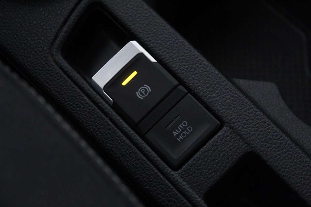 volkswagen-t-roc-2024-gasolina-999cc