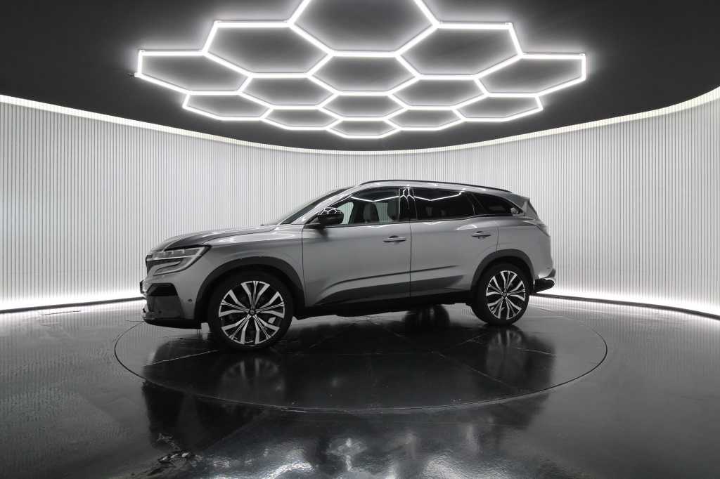 renault-espace-2024-hibrido-1199cc