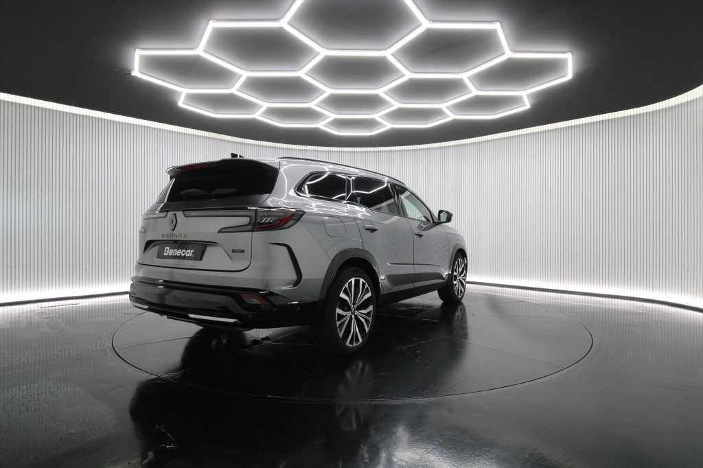 renault-espace-2024-hibrido-1199cc