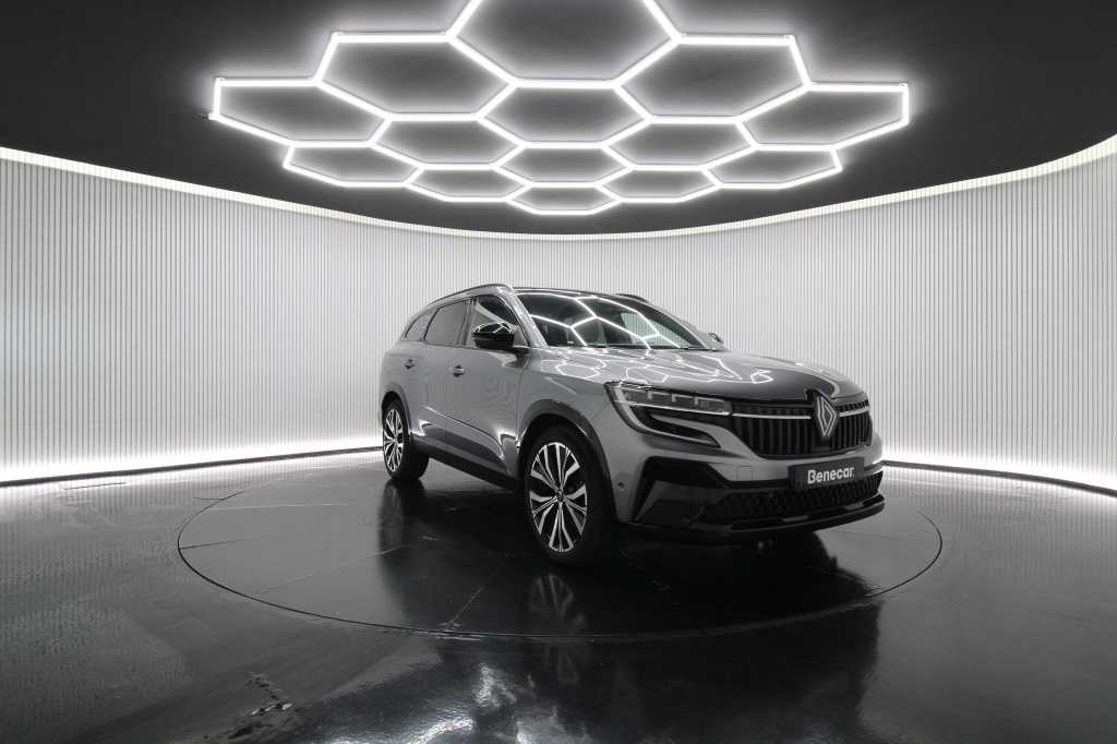 renault-espace-2024-hibrido-1199cc