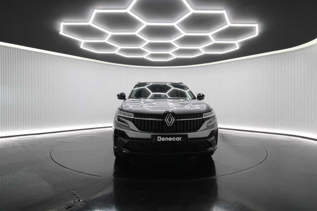 renault-espace-2024-hibrido-1199cc