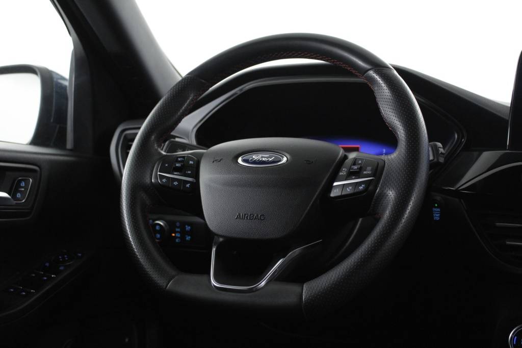 ford-kuga-2022-diesel-1499cc