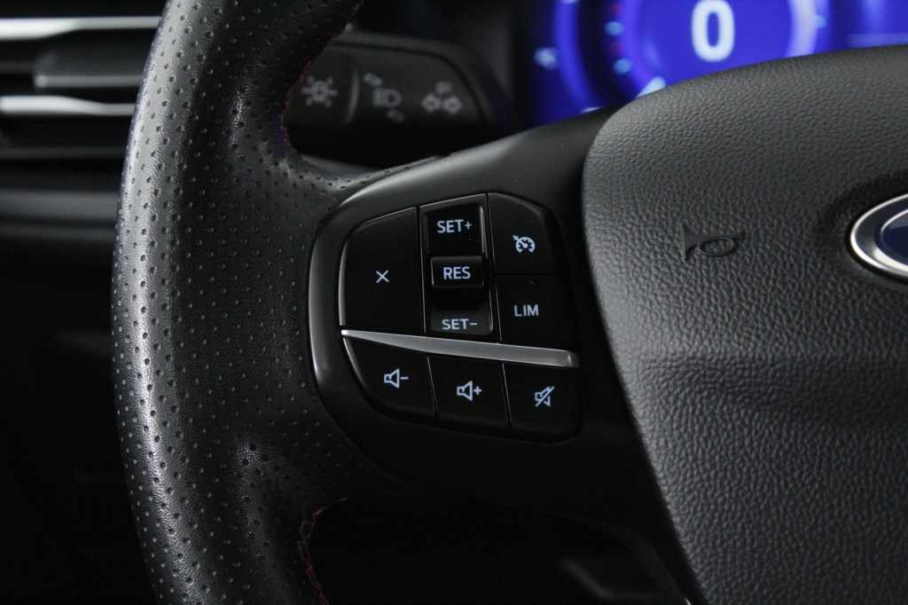 ford-kuga-2022-diesel-1499cc