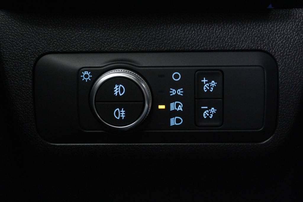 ford-kuga-2022-diesel-1499cc