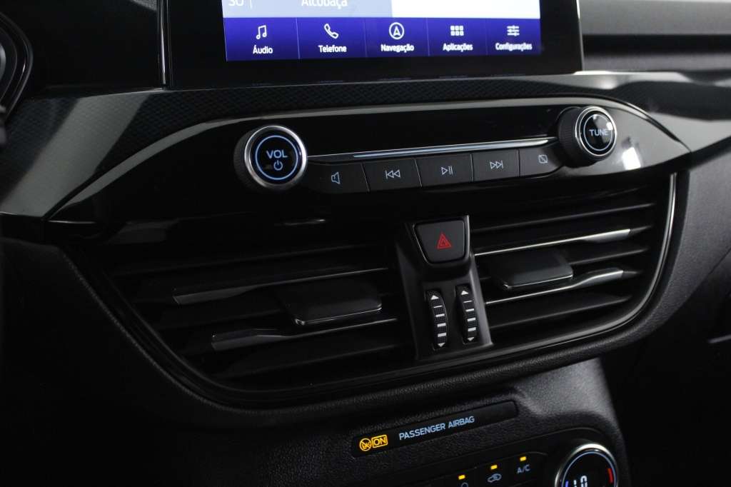 ford-kuga-2022-diesel-1499cc
