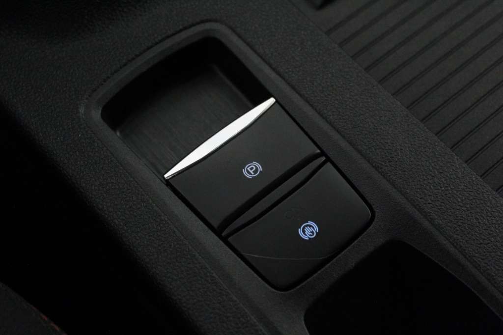 ford-kuga-2022-diesel-1499cc