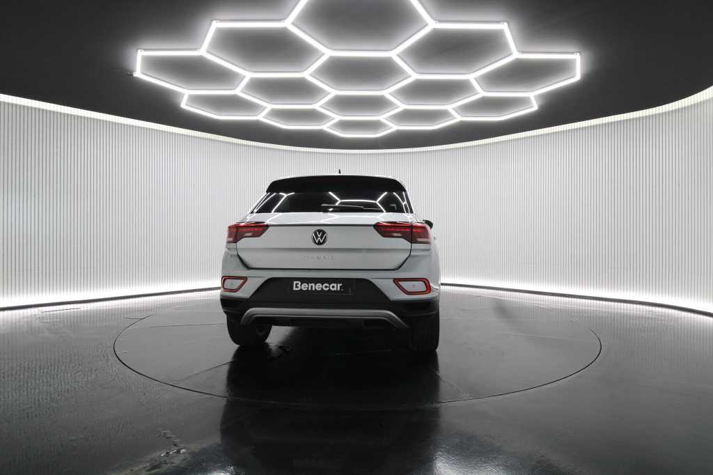 volkswagen-t-roc-2025-gasolina-999cc