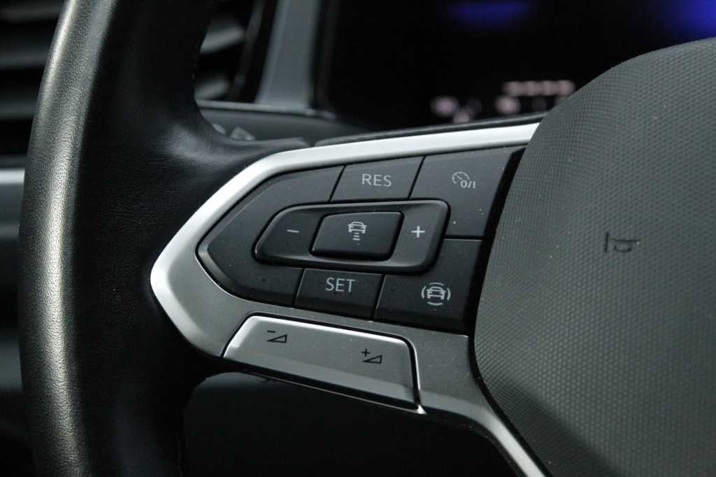 volkswagen-t-roc-2025-gasolina-999cc