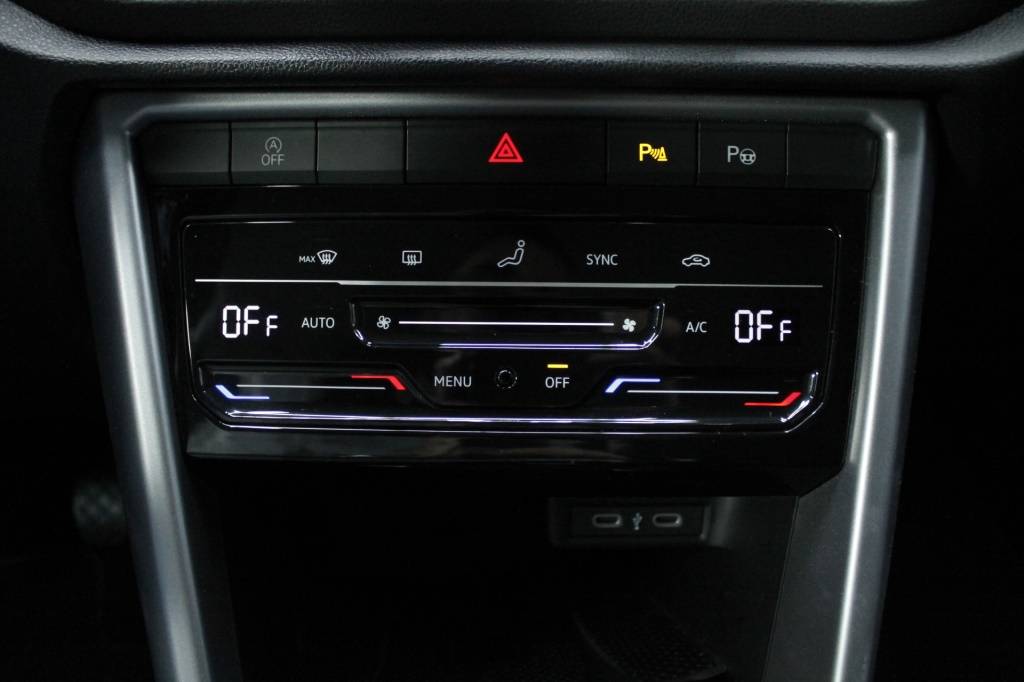 volkswagen-t-roc-2025-gasolina-999cc