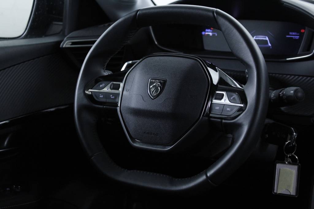 peugeot-208-2025-hibrido-1199cc