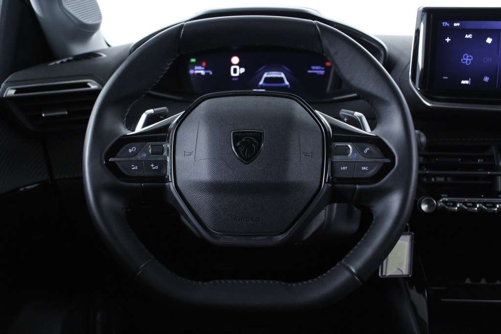 peugeot-208-2025-hibrido-1199cc