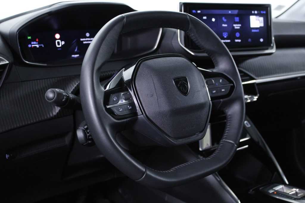 peugeot-208-2025-hibrido-1199cc