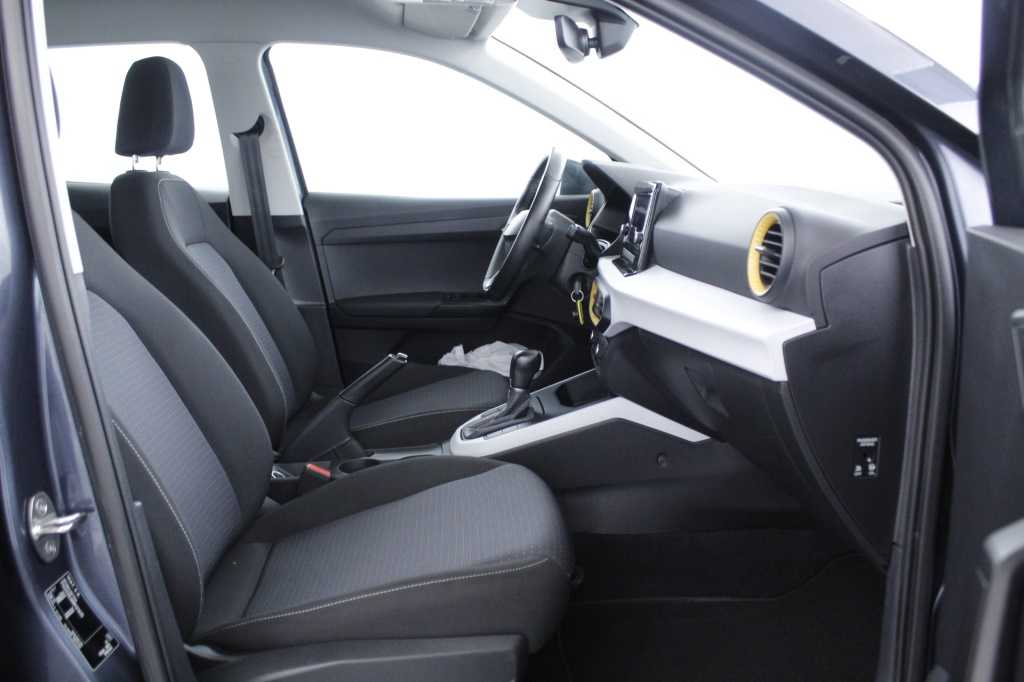 seat-arona-2024-gasolina-999cc