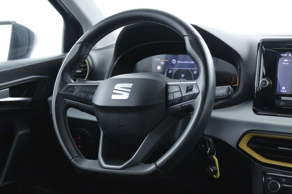 seat-arona-2024-gasolina-999cc