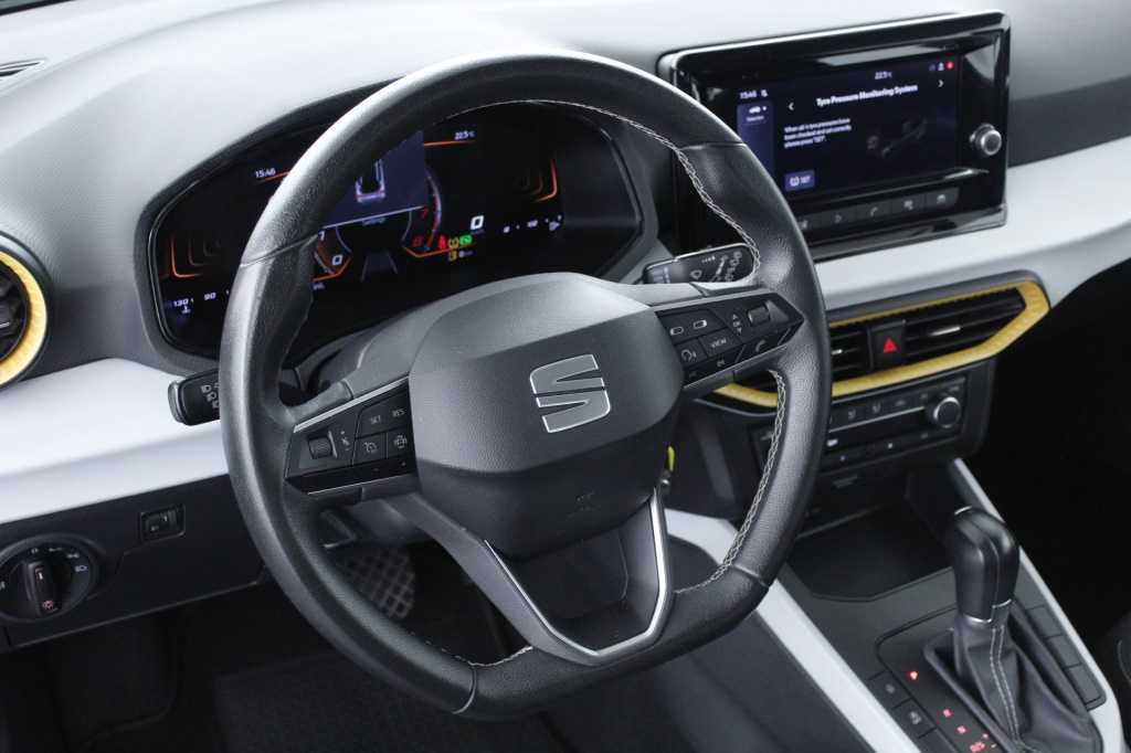 seat-arona-2024-gasolina-999cc