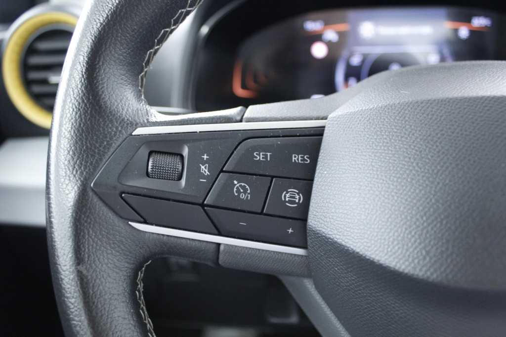 seat-arona-2024-gasolina-999cc