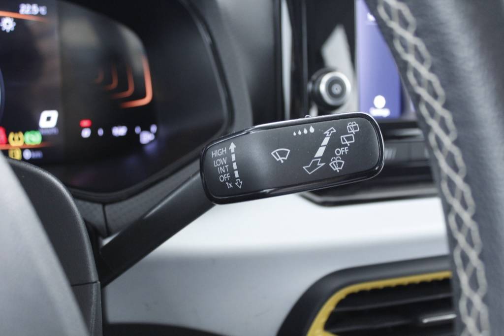 seat-arona-2024-gasolina-999cc