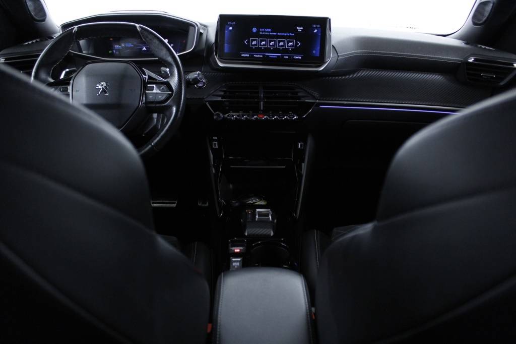 peugeot-2008-2022-diesel-1498cc