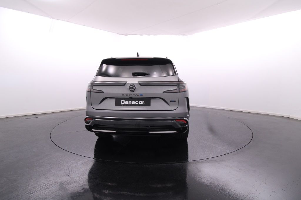 renault-espace-2023-hibrido-1199cc