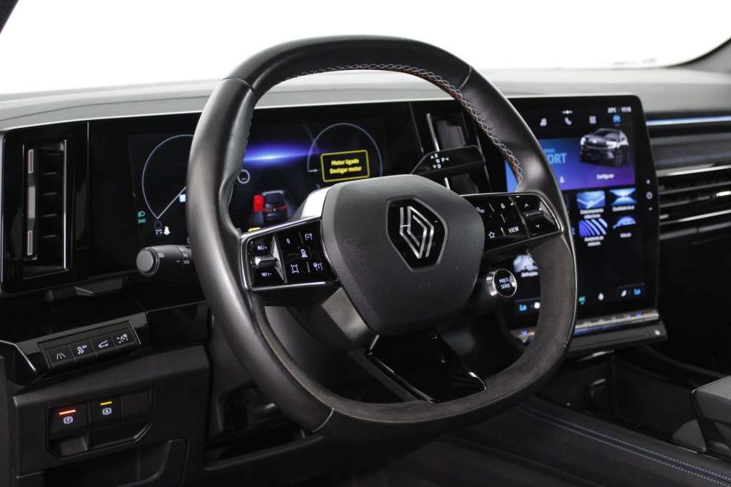 renault-espace-2023-hibrido-1199cc