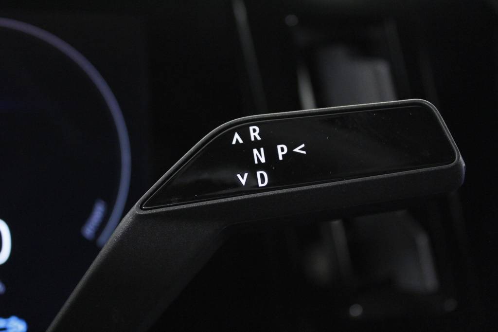 renault-espace-2023-hibrido-1199cc