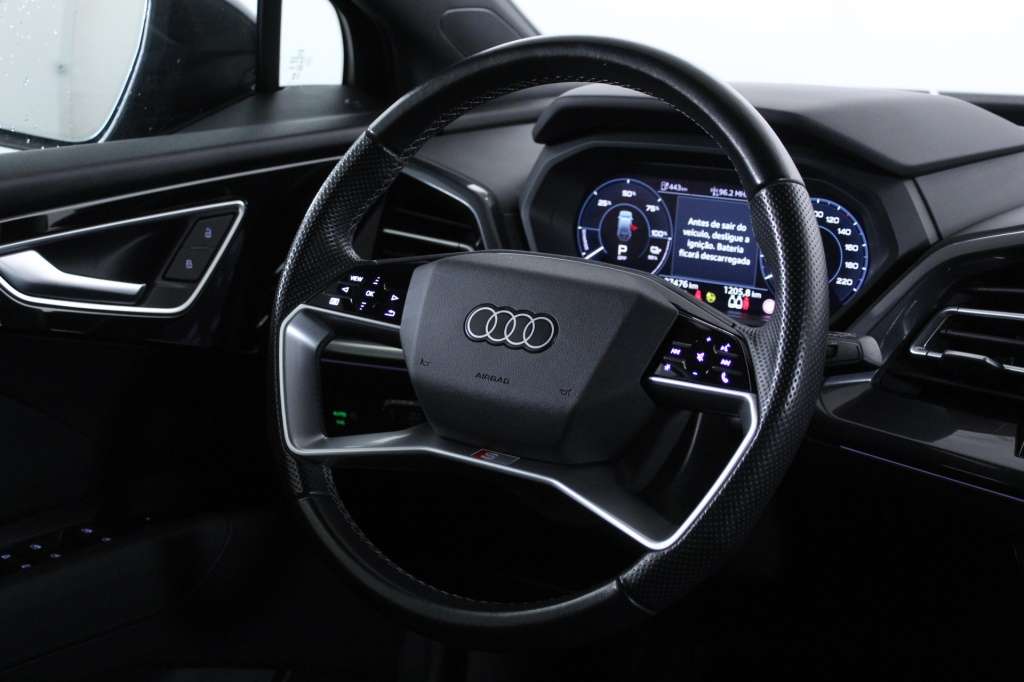 audi-q4-e-tron-2024-eletrico-1cc