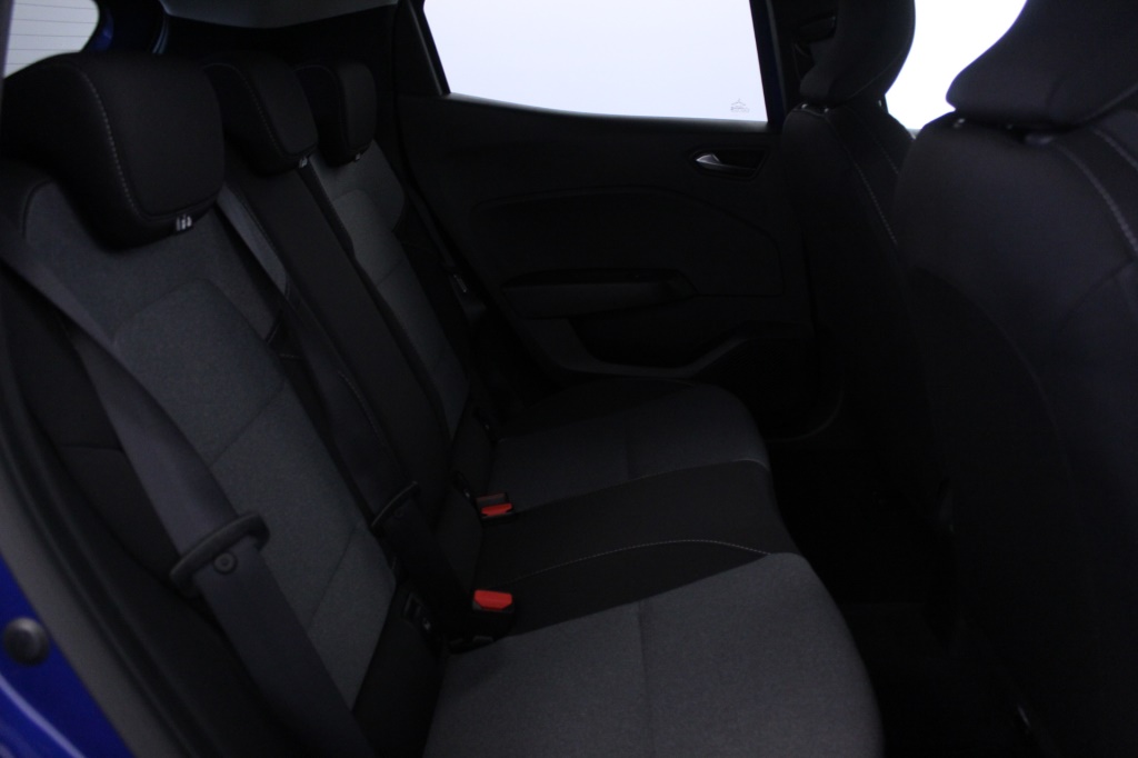mitsubishi-colt-2024-gasolina-999cc
