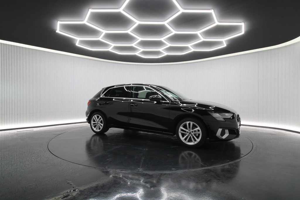 audi-a3-sportback-2024-diesel-1968cc