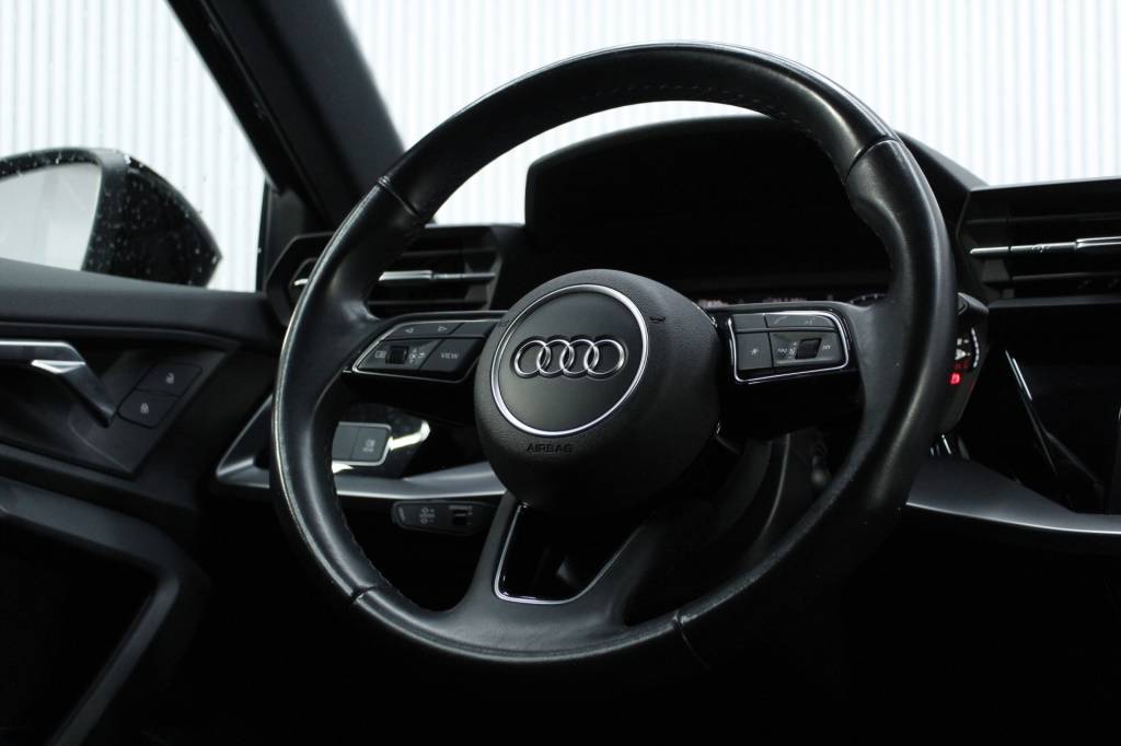 audi-a3-sportback-2024-diesel-1968cc