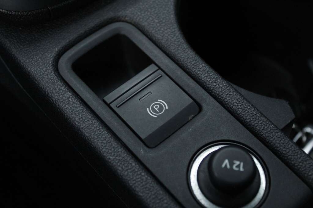 audi-a3-sportback-2024-diesel-1968cc