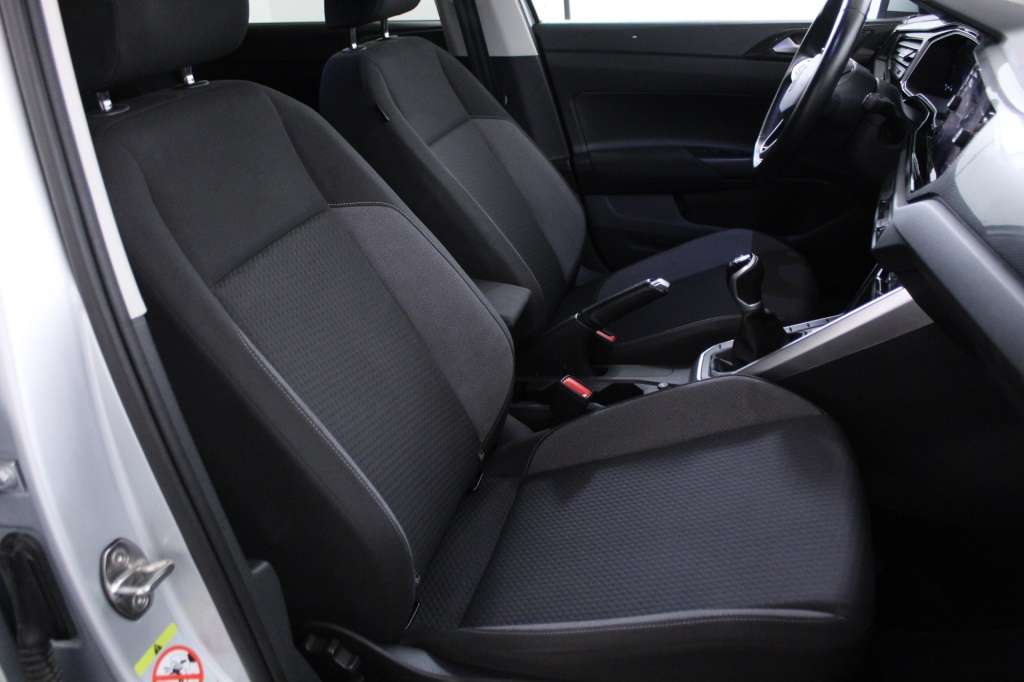 volkswagen-taigo-2024-gasolina-999cc