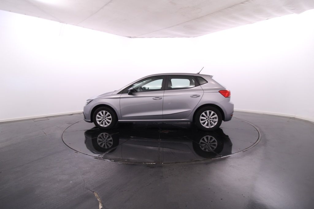 seat-ibiza-2023-gasolina-999cc