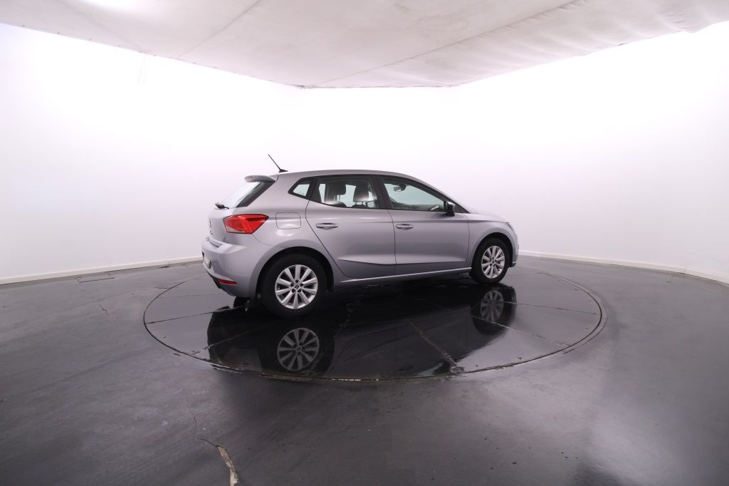 seat-ibiza-2023-gasolina-999cc