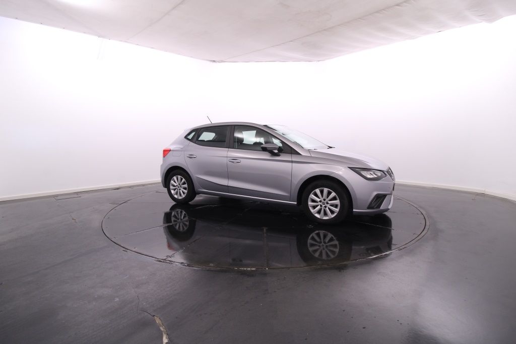 seat-ibiza-2023-gasolina-999cc