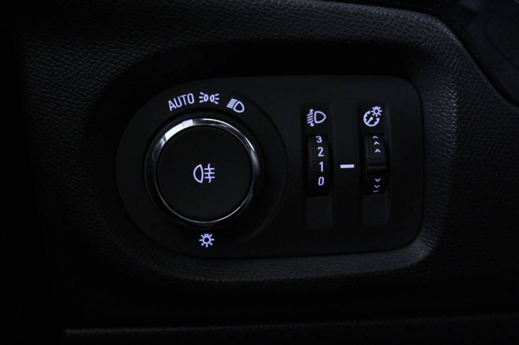opel-corsa-2025-gasolina-1199cc