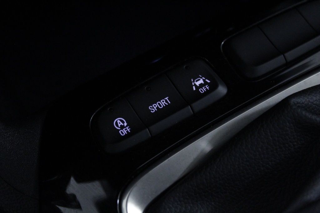 opel-corsa-2025-gasolina-1199cc