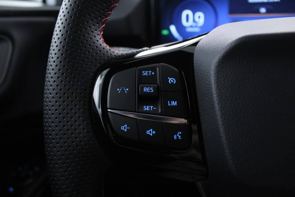 ford-puma-2025-hibrido-999cc