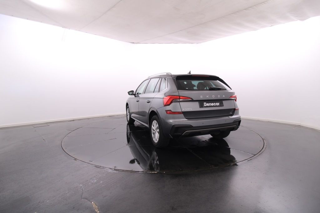 skoda-kamiq-2024-gasolina-999cc